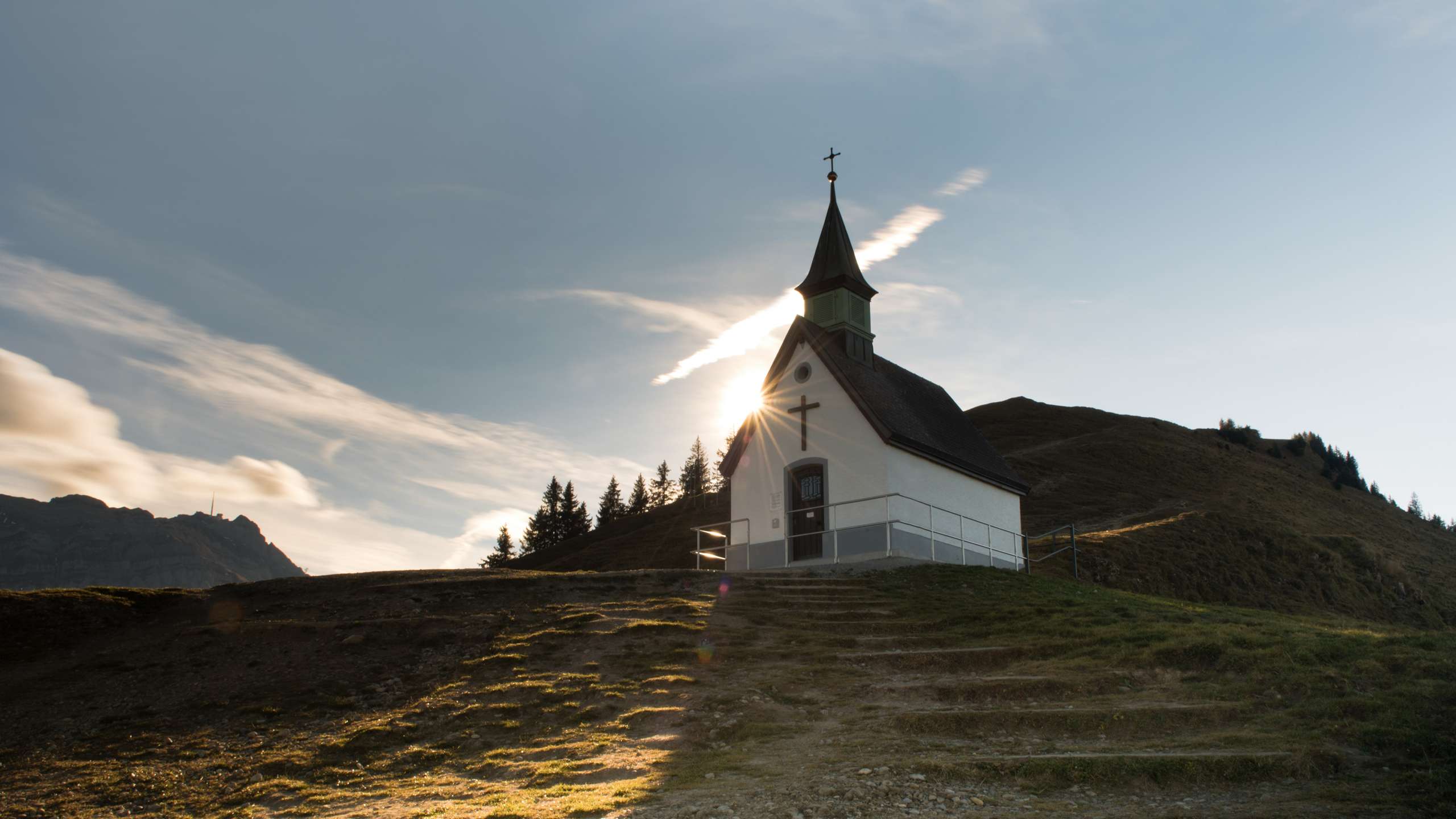 Das weitläufige Wandergebiet rund um den Kronberg ist ideal, wenn du gerne auf kindgerechten und gut markierten Wegen unterwegs bist.